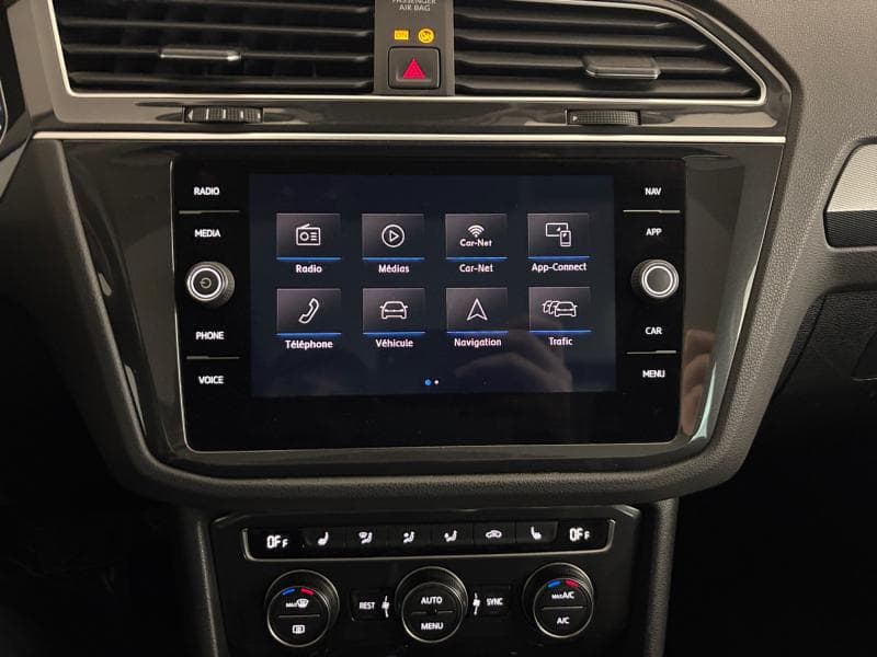 Volkswagen Tiguan R-Line | 2.0 TDI 150cv | Carplay | Toit ouvrant | Caméra360 | Sièges Av chauffants - 15