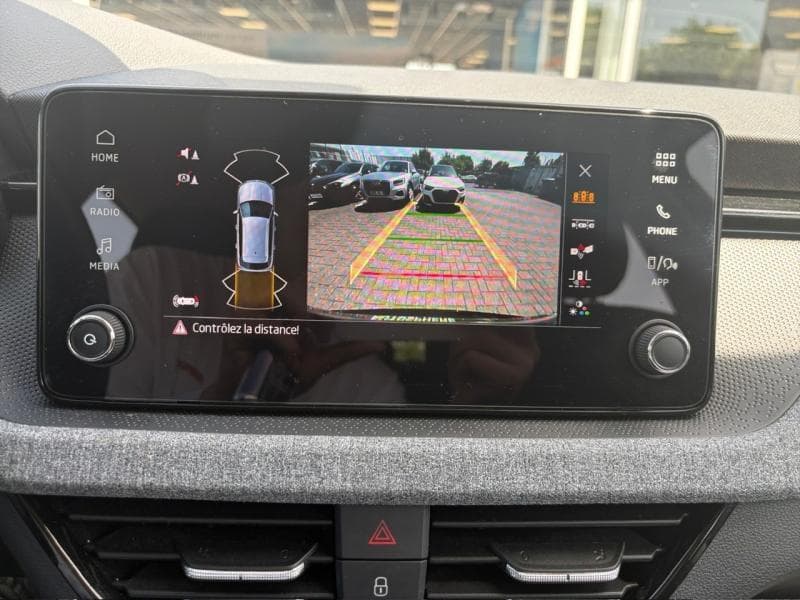 Skoda Kamiq Family | 1.0 TSI 116cv | Carplay | Caméra | Attelage | Sièges Av chauffants - 23