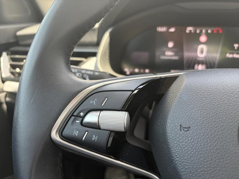 Skoda Kamiq Family | 1.0 TSI 116cv | Carplay | Caméra | Attelage | Sièges Av chauffants - 14