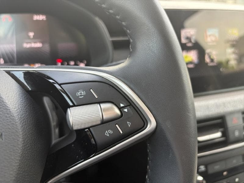 Skoda Kamiq Family | 1.0 TSI 116cv | Carplay | Caméra | Attelage | Sièges Av chauffants - 15