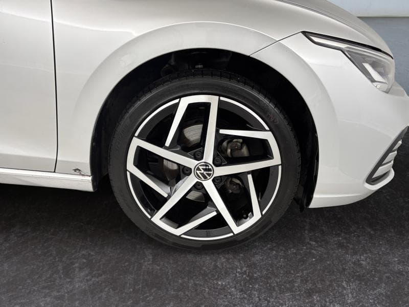 Volkswagen Golf Life | 2.0 TDI 116 CV | Carplay | Camera | GPS | Sieges av et volant chauffants - 12