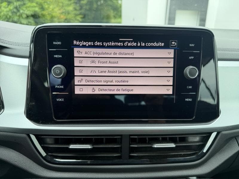 Volkswagen T-Roc Life | GPS | caméra | Carplay | Capteurs Av/Ar | Clim auto | Sièges Av chauffants - 24