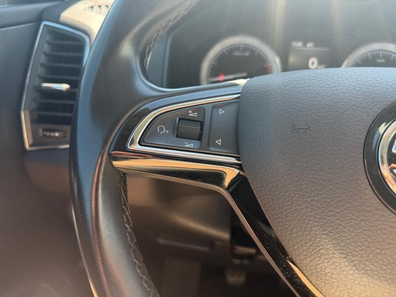Skoda Karoq Ambition | 1.5 TSI 150cv | Carplay | Caméra | GPS | Sièges Av chauffants - 23