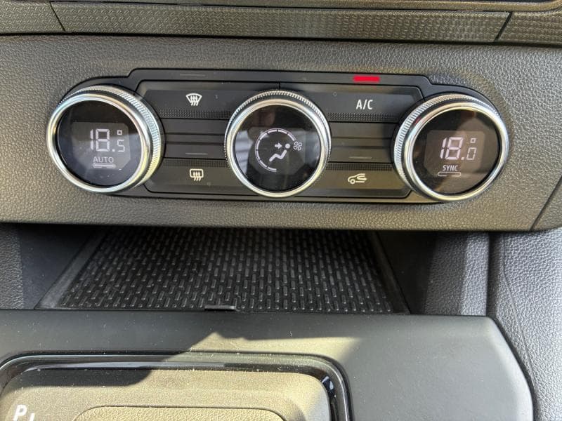 Renault Kangoo Edition Sesame Ouvre-toi | 1.5 dci EDC 115 cv | Clim | Gps | Capteurs | Bluetooth - 24