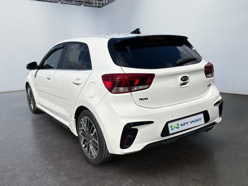 Kia Rio GT line | 1.0 T-GDi 99 CV | Camera | GPS | Toit ouvrant et pano | Sieges av et volant chauffants - 7