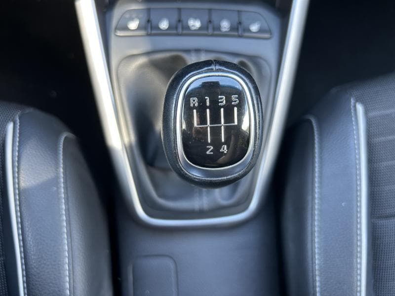 Kia Rio GT line | 1.0 T-GDi 99 CV | Camera | GPS | Toit ouvrant et pano | Sieges av et volant chauffants - 19