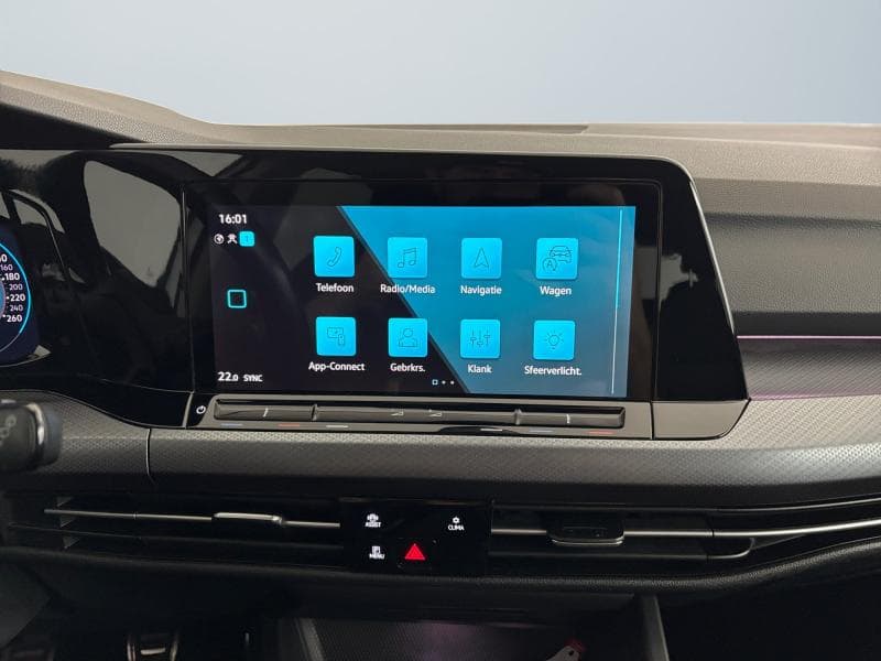 Volkswagen Golf Active | 1.0 TSi 110cv | Carplay | Caméra | GPS | Capteurs Av+Ar - 15