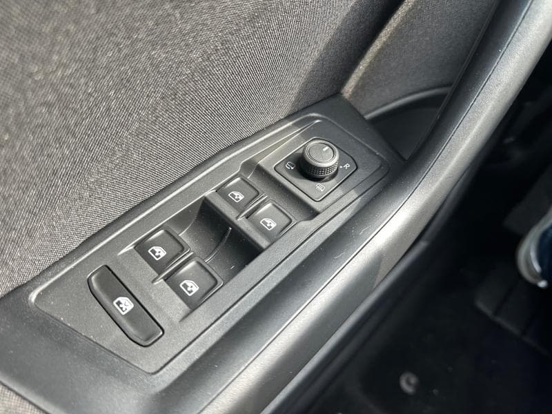 Volkswagen T-Roc Life | Boite auto | GPS | Caméra | CarPlay | Capteurs Av/Ar | Sièges Av chauffants | Clim auto - 24