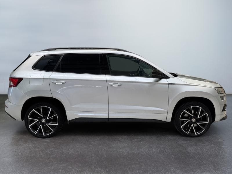 Skoda Karoq Sportline | 1.5 TSI 150CV | GPS | Attelage | Carplay | Capteurs Av & Arr - 4