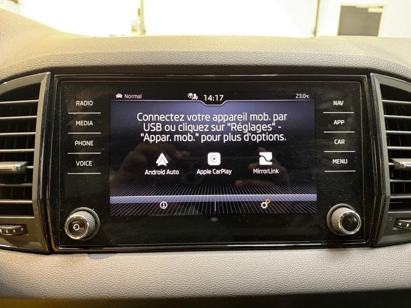 Skoda Karoq Sportline | 1.5 TSI 150CV | GPS | Attelage | Carplay | Capteurs Av & Arr - 25