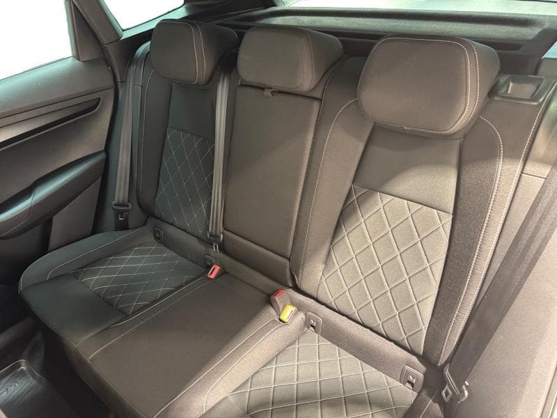 Skoda Karoq Sportline | 1.5 TSI 150CV | GPS | Attelage | Carplay | Capteurs Av & Arr - 12