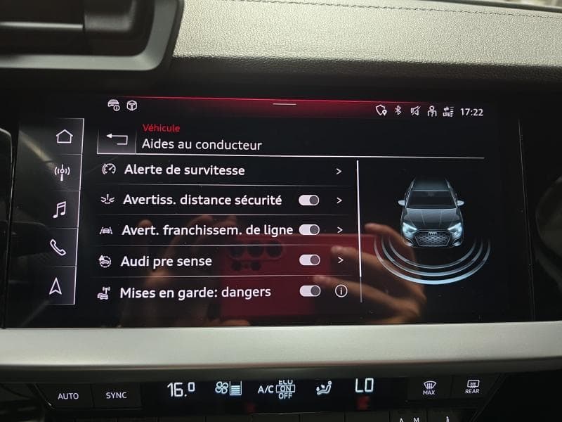 Audi A3 S-Line | 2.0 TDI 150cv | Carplay | Caméra | Attelage | Sièges Av chauffants - 23