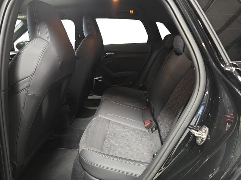 Audi A3 S-Line | 2.0 TDI 150cv | Carplay | Caméra | Attelage | Sièges Av chauffants - 12