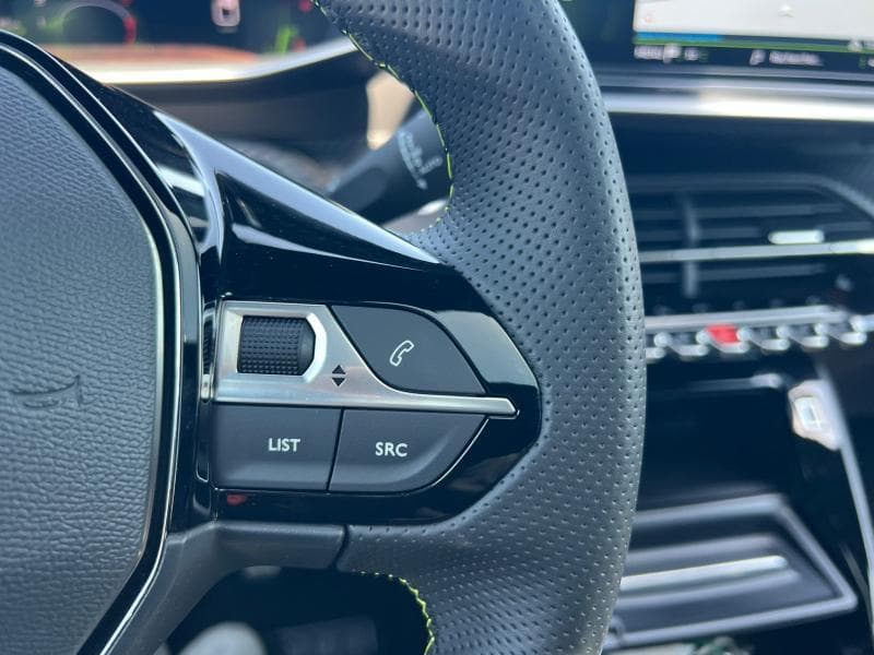 Peugeot 208 Gt Line | 1.5 Diesel 101ch | GPS | Caméra | Toit ouvrant | Carplay | - 15