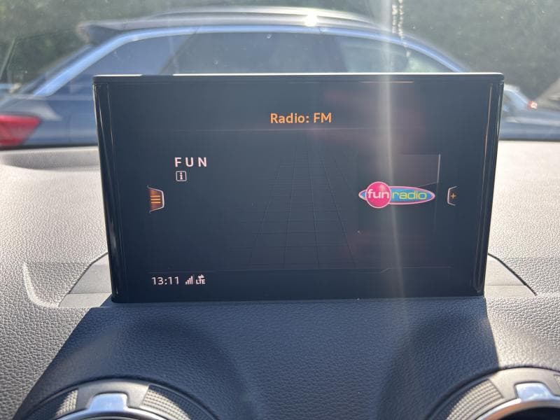Audi Q2 1.0 TFSI 116 CV | Camera | Capteurs av et arr | Cruise control | Clim auto - 19