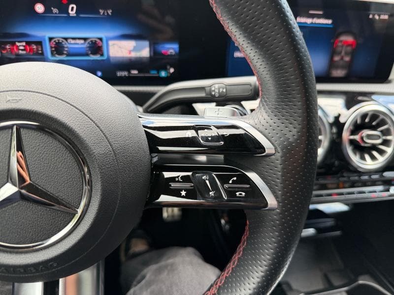 Mercedes-Benz A 180 Pack AMG | 1.3i 136cv | Carplay | Caméra | GPS | Virtual Cockpit - 22