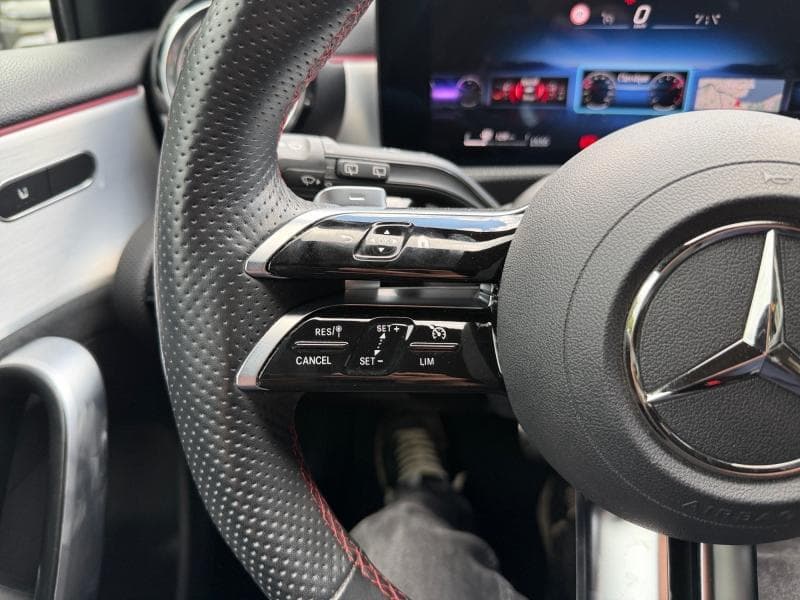 Mercedes-Benz A 180 Pack AMG | 1.3i 136cv | Carplay | Caméra | GPS | Virtual Cockpit - 21