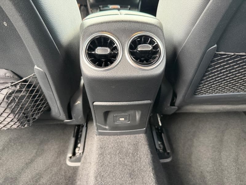 Mercedes-Benz A 180 Pack AMG | 1.3i 136cv | Carplay | Caméra | GPS | Virtual Cockpit - 32