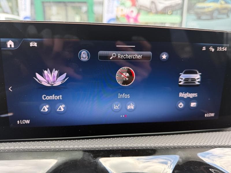 Mercedes-Benz A 180 Pack AMG | 1.3i 136cv | Carplay | Caméra | GPS | Virtual Cockpit - 15