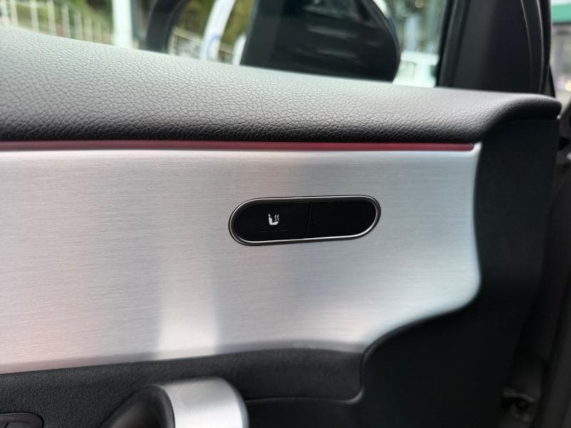 Mercedes-Benz A 180 Pack AMG | 1.3i 136cv | Carplay | Caméra | GPS | Virtual Cockpit - 29