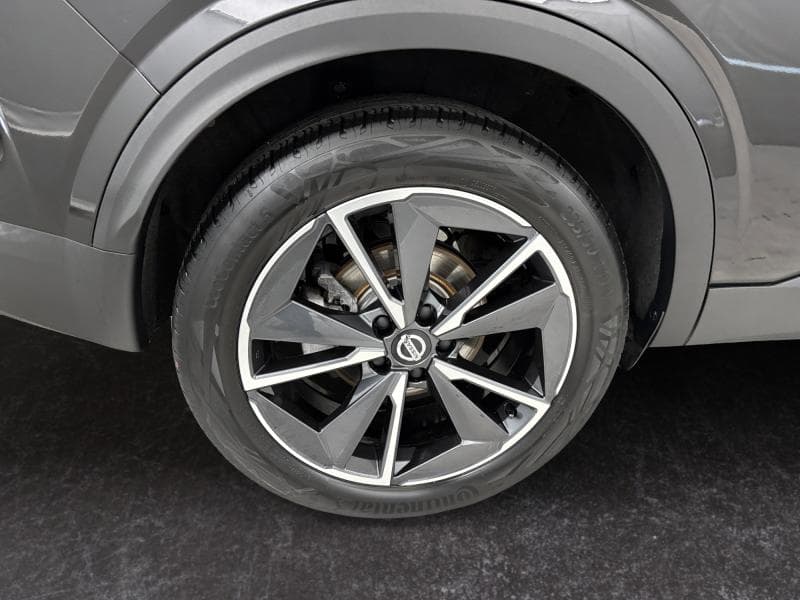 Nissan Qashqai Tekna | 1.3 DIG-T 158 CV | Camera 360 | GPS | Sieges av chauffants | Toit pano - 12