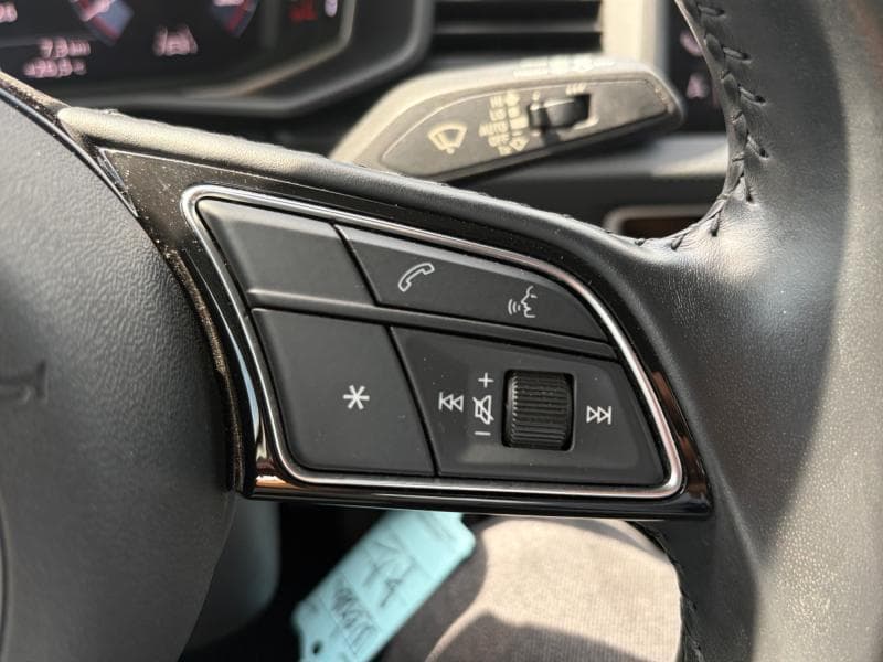 Audi A1 S-Line| 1.0 TSI 116 CV | Carplay | Capteurs Av/Ar | Clim auto | Cruise control - 23