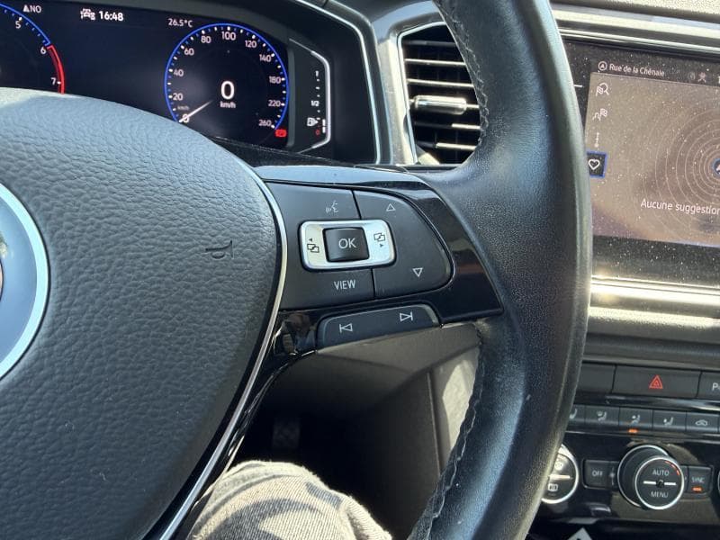 Volkswagen T-Roc Sport | Boite auto | Carplay | Toit ouvrant | Caméra | Capteurs Av/Ar | Sièges Av chauffants | Clim auto - 19