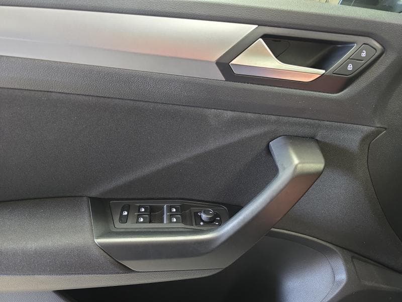 Volkswagen T-Roc Life | 1.0 TSI 110cv | Carplay | Caméra | GPS | Sièges Av chauffants - 23