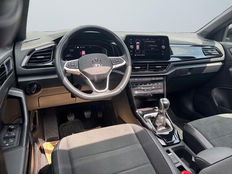Volkswagen T-Roc Style | 1.0 TSI 110cv | Carplay | Caméra | Toit ouvrant | GPS - 2