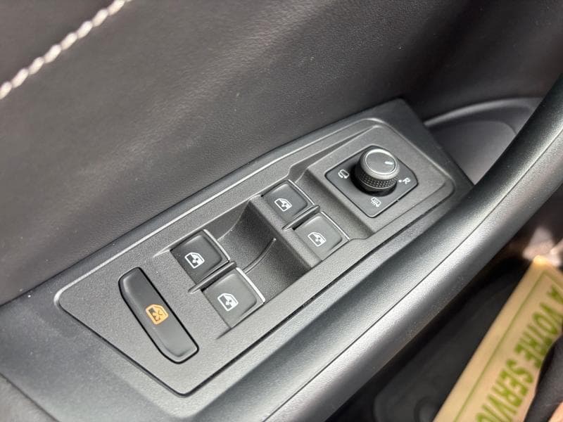 Volkswagen T-Roc Style | 1.0 TSI 110cv | Carplay | Caméra | Toit ouvrant | GPS - 24