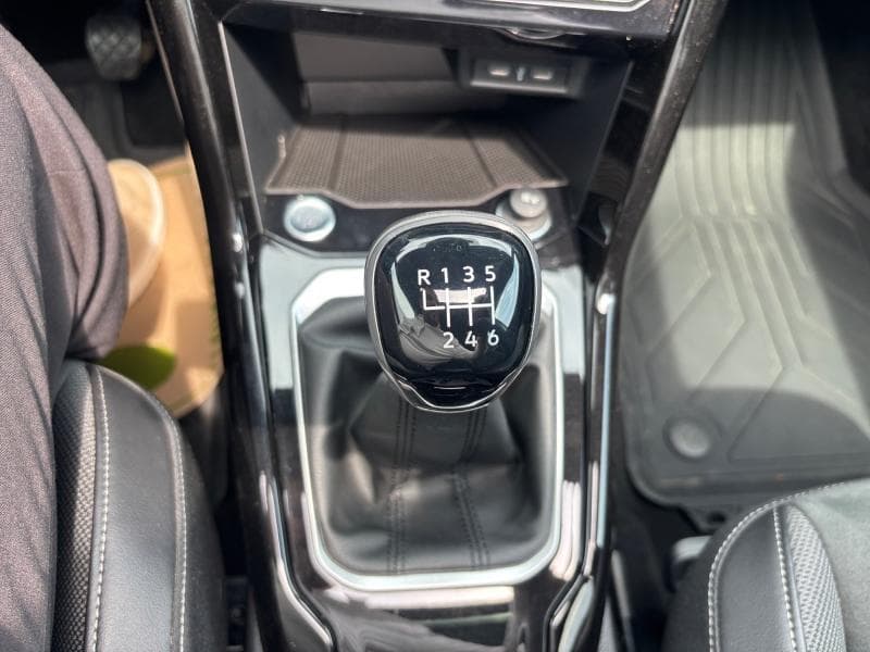 Volkswagen T-Roc Style | 1.0 TSI 110cv | Carplay | Caméra | Toit ouvrant | GPS - 23