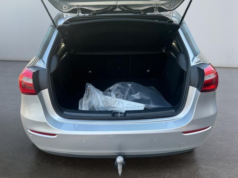 Mercedes-Benz A 180 1.3T 136cv | Caméra | GPS | Attelage | Capteurs Av+Ar - 8