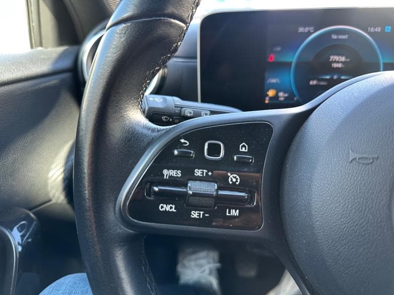 Mercedes-Benz A 180 1.3T 136cv | Caméra | GPS | Attelage | Capteurs Av+Ar - 22