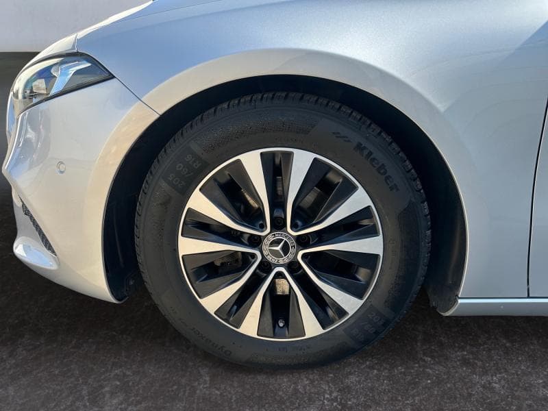 Mercedes-Benz A 180 1.3T 136cv | Caméra | GPS | Attelage | Capteurs Av+Ar - 10