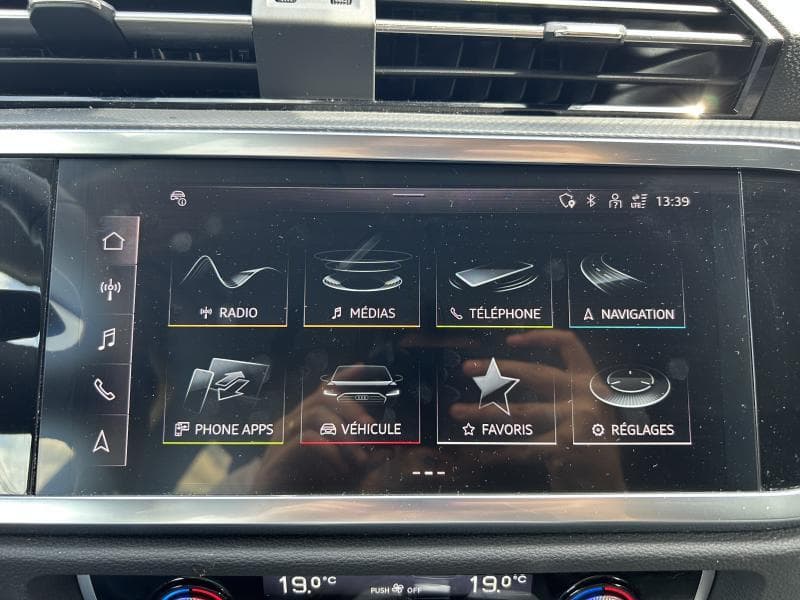 Audi Q3 S-Line | 1.5 TFSI 150 CV | Carplay | GPS | Caméra | Sièges av chauffants - 29