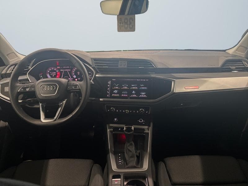 Audi Q3 Advanced | 1.5 TFSI 150 | Carplay | GPS | Keyless | Garantie=03/2030 - 12