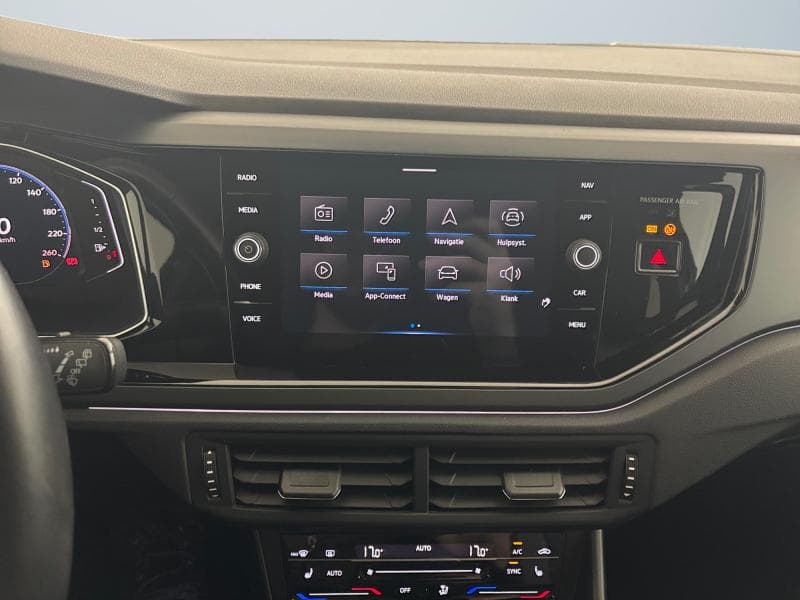Volkswagen Taigo R-Line | 1.0 110CH | GPS | Caméra | Carplay | Attelage - 17