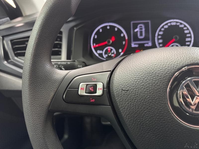 Volkswagen Polo Trendline | 1.0 Mpi 80cv | Bluetooth | Carplay | Clim | Capteurs Av & Arr - 17