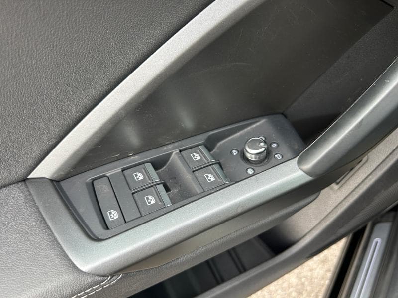 Audi Q3 S line | 2.0 TDI 150 Cv | Attelage | Caméra | GPS | Sièges AV chauffants - 27