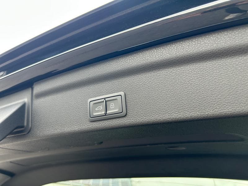 Audi Q3 S line | 2.0 TDI 150 Cv | Attelage | Caméra | GPS | Sièges AV chauffants - 29