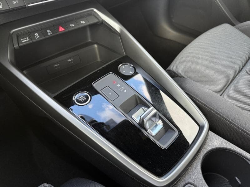 Audi A3 Advanced | 2.0 TDI 116cv | GPS | Carplay | Capteurs AV+AR | Virtual Cockpit | Sièges chauffants | Clim auto - 20