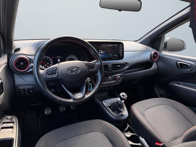 Hyundai i10 N-Line | 1.0 essence 99 cv | camera de recul | carplay | sieges et volant chauffants | clim auto - 2