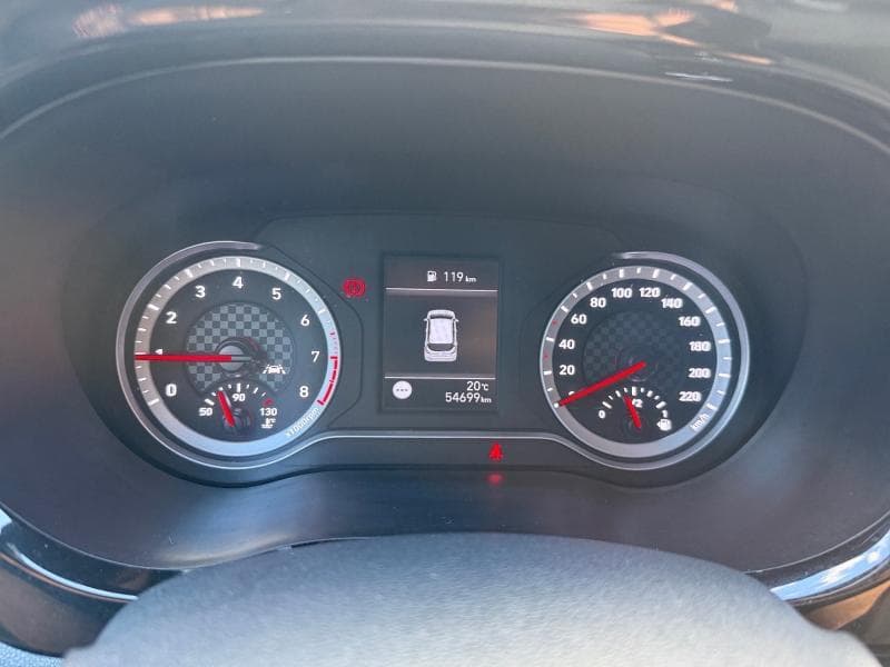 Hyundai i10 N-Line | 1.0 essence 99 cv | camera de recul | carplay | sieges et volant chauffants | clim auto - 14