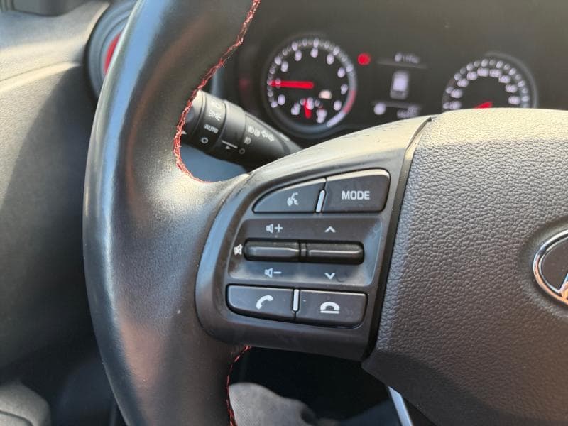 Hyundai i10 N-Line | 1.0 essence 99 cv | camera de recul | carplay | sieges et volant chauffants | clim auto - 20