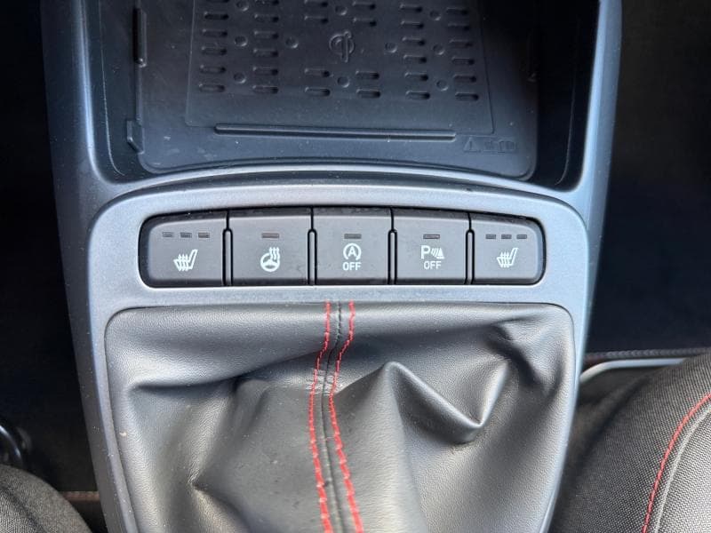 Hyundai i10 N-Line | 1.0 essence 99 cv | camera de recul | carplay | sieges et volant chauffants | clim auto - 24