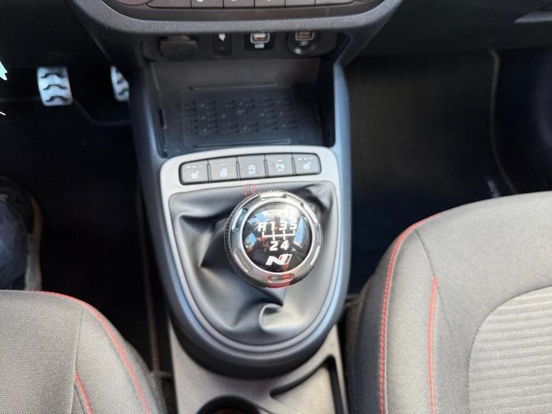 Hyundai i10 N-Line | 1.0 essence 99 cv | camera de recul | carplay | sieges et volant chauffants | clim auto - 25