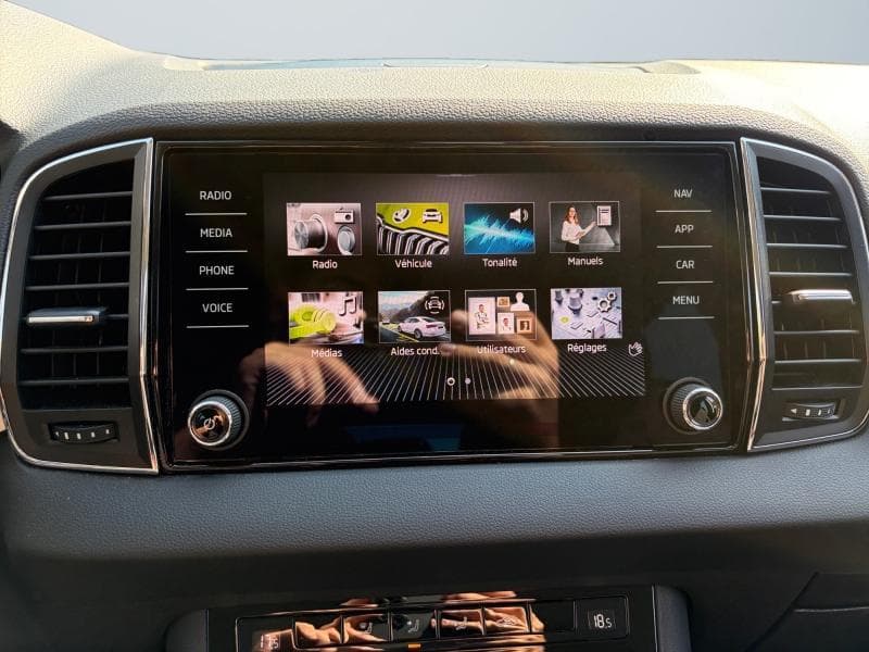 Skoda Karoq Ambition | 1.0 TSI 110cv | Carplay | GPS | Capteurs Av+Ar | Clim auto - 23