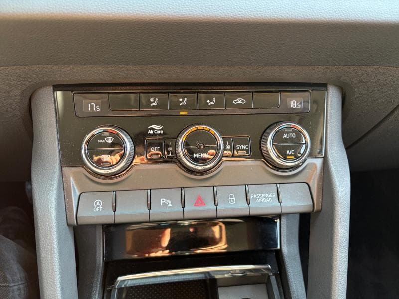 Skoda Karoq Ambition | 1.0 TSI 110cv | Carplay | GPS | Capteurs Av+Ar | Clim auto - 27