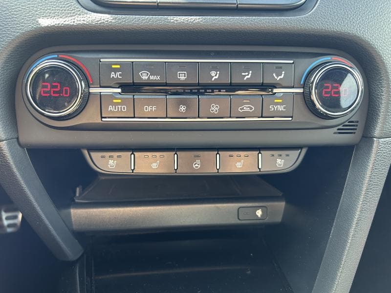 Kia XCeed GT Line | 1.5 essence 160 CV | Boite auto | Camera | GPS | Toit ouvrant et pano - 19