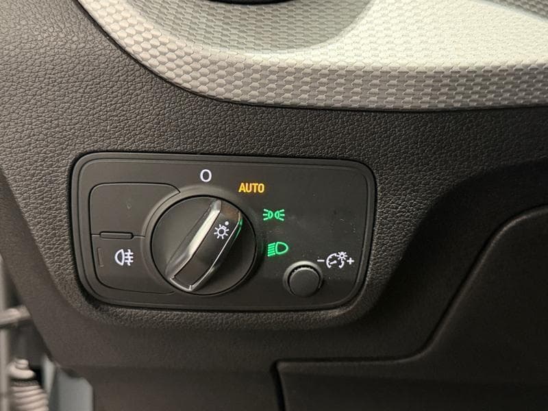 Audi Q2 S-Line | 30 TFSI 116 CV | Carplay | Camera | LED | GPS - 27